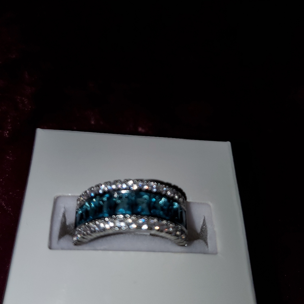 Ladies ring - Picture 4 of 9